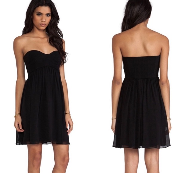 Diane Von Furstenberg Asti Short Silk Mini Dress - Picture 2 of 15